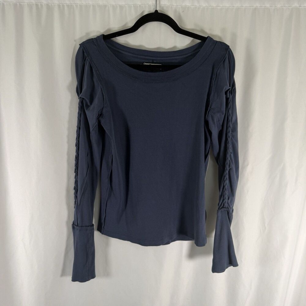 We The Free Blouse Women's Large Blue Ribbed Braided Sleeve Round Neck